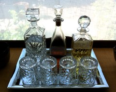 The Gentleman's Bar: Gin, Rye Whiskey, Scotch Whiskey